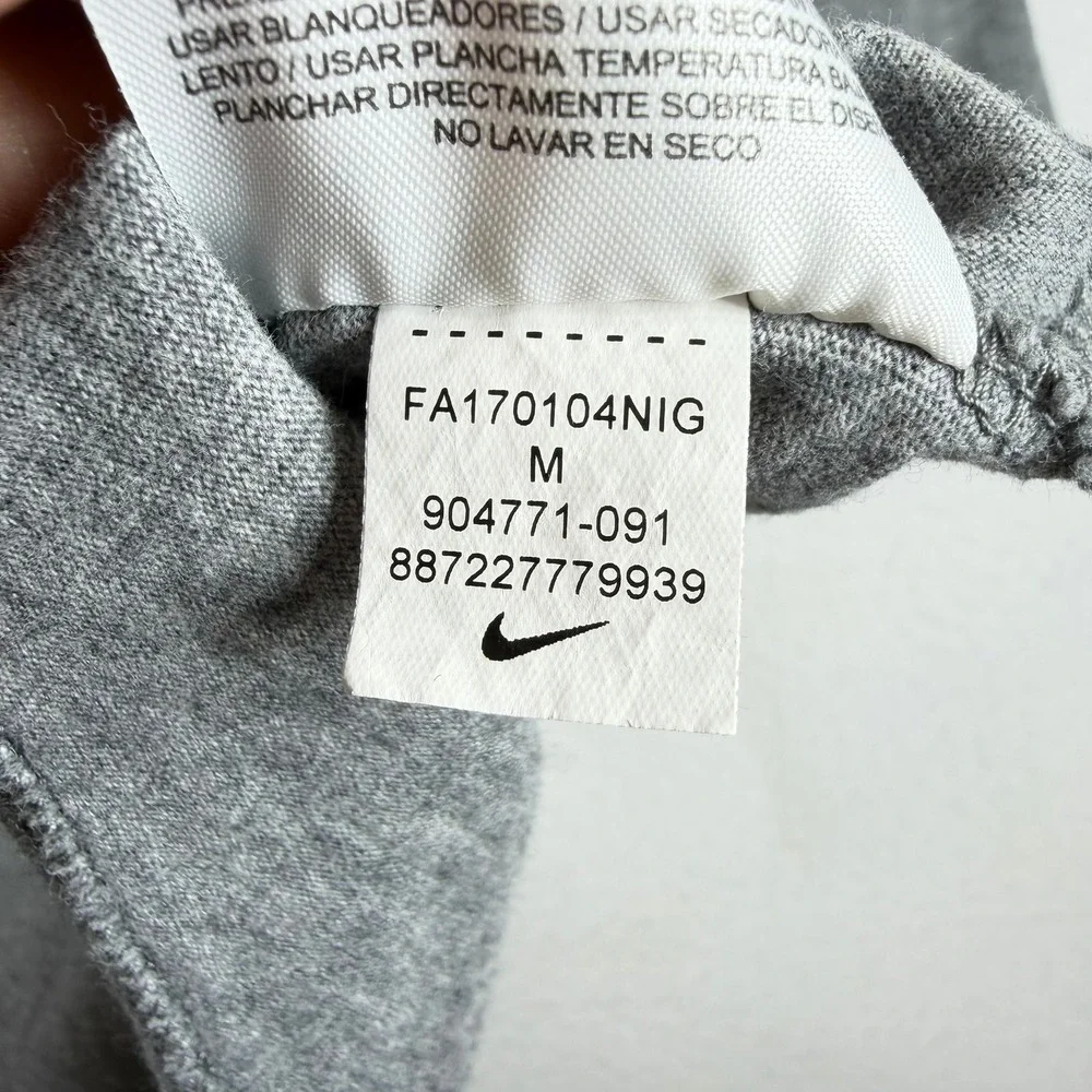 Nike Women Gray Just Do It 3/4 Sleeve Graphic T-Shirt Curved Hem 904771-091 M